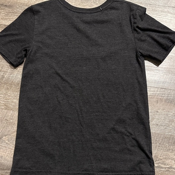Nirvana charcoal, gray Graphic Tee size small - Picture 7 of 7